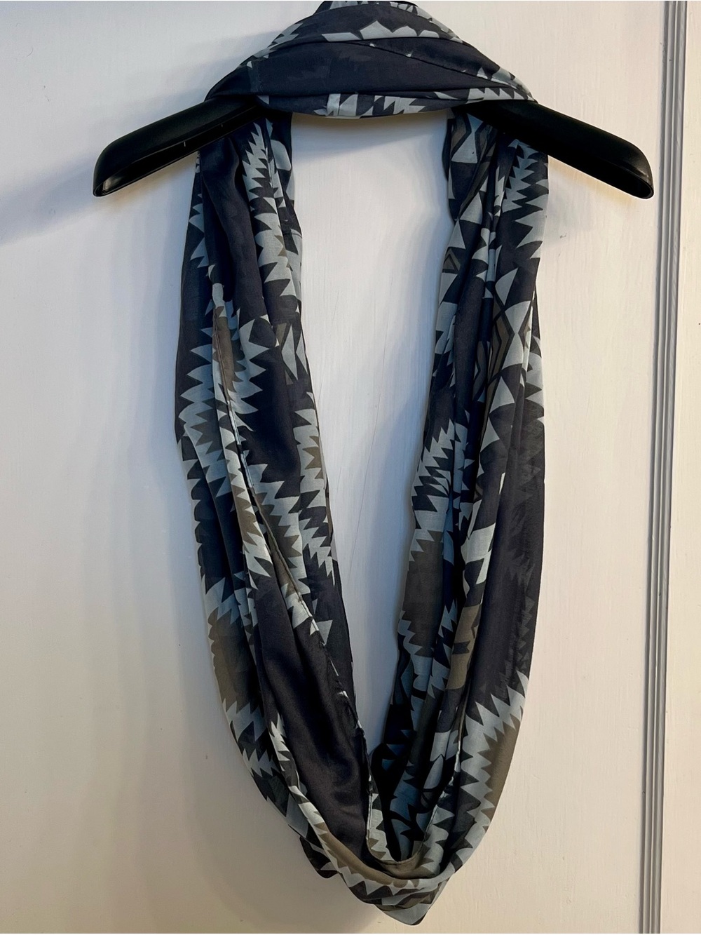 Black & Gray Geometric Infinity Scarf - Womens Accessory